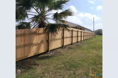 1201 W Houston Avenue, Seadrift, TX 77983 - Photo 21