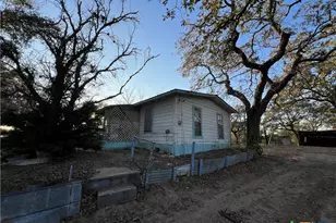 2968 E State Hwy 97, Nixon, TX 78140 - Photo 3