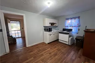 2968 E State Hwy 97, Nixon, TX 78140 - Photo 11