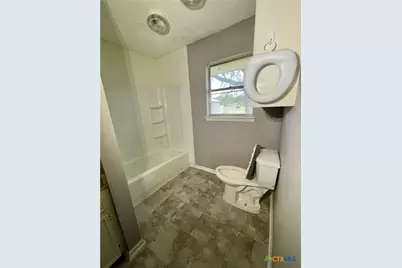 7608 N Hwy 14, Kosse, TX 76653 - Photo 9