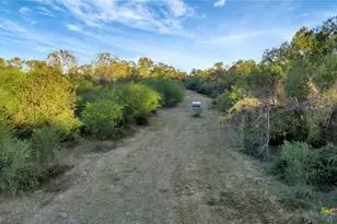 000 Smith Rd, Victoria, TX 77905 - Photo 21