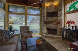 214 T Bar M Dr, New Braunfels, TX 78132 - Photo 15