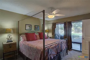 214 T Bar M Dr, New Braunfels, TX 78132 - Photo 21