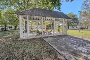 524 St Peter St, Gonzales, TX 78629 - Photo 45
