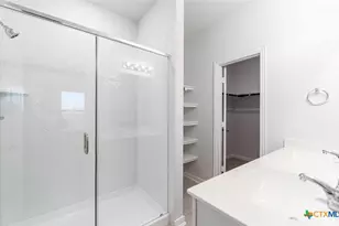 1224 Marvin Grv, Seguin, TX 78155 - Photo 9