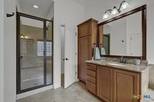 957 Santa Cruz, New Braunfels, TX 78132 - Photo 21