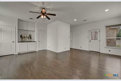 957 Santa Cruz, New Braunfels, TX 78132 - Photo 23