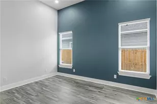 161 Shoalwater Wy, Rockport, TX 78382 - Photo 15