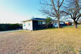 124 Cottonwood Dr, Gatesville, TX 76528 - Photo 35