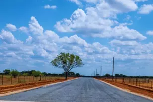 560 PR Goose Creek Ln, Jourdanton, TX 78026 - Photo 5