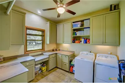 1110 County Road 103, Runge, TX 78151 - Photo 33