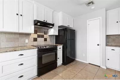 808 Silver Stone Drive, Temple, TX 76502 - Photo 11