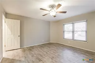 13031 Feather Ridge Dr, San Antonio, TX 78233 - Photo 9