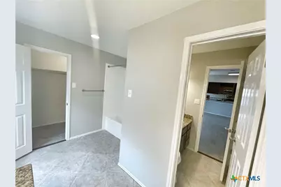 13031 Feather Ridge Drive, San Antonio, TX 78233 - Photo 13