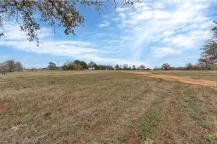 2569 Co Rd 443, Waelder, TX 78959 - Photo 43
