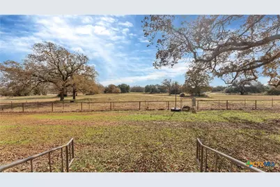 2569 County Road 443, Waelder, TX 78959 - Photo 35