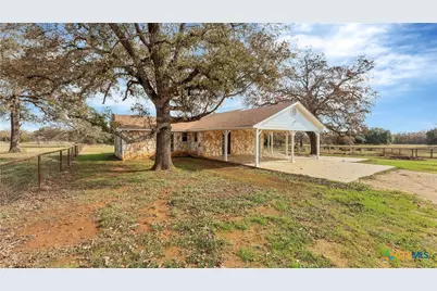 2569 County Road 443, Waelder, TX 78959 - Photo 39