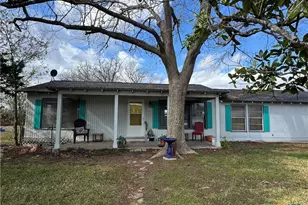 522 US Hwy 183, Cuero, TX 77954 - Photo 1