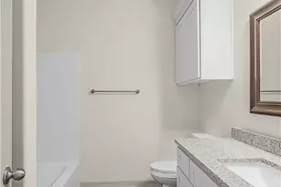 2010 Seguin Ave, Victoria, TX 77901 - Photo 11