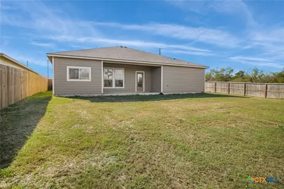 2010 Seguin Avenue, Victoria, TX 77901 - Photo 23