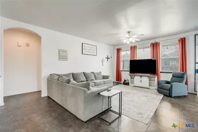 2071 Carlisle Castle Drive, New Braunfels, TX 78130 - Photo 7