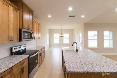 117 Lost Pines Lane, Marion, TX 78124 - Photo 9