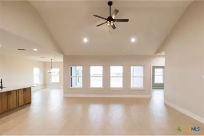 117 Lost Pines Lane, Marion, TX 78124 - Photo 11