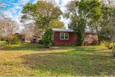 8195 Fm 725, Mcqueeney, TX 78123 - Photo 5