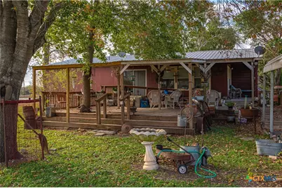 8195 Fm 725, Mcqueeney, TX 78123 - Photo 3
