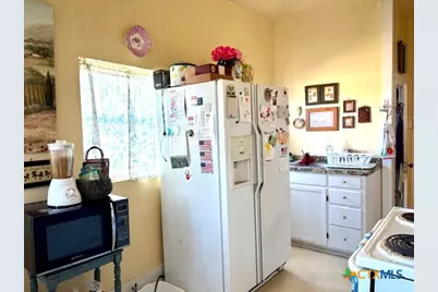 203 N 10th Street, Gatesville, TX 76528 - Photo 11