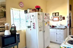 203 N 10th St, Gatesville, TX 76528 - Photo 11