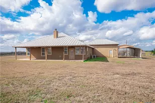2455 FM465, Seguin, TX 78155 - Photo 31