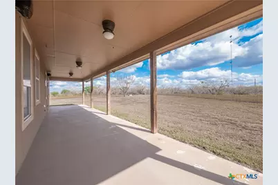 2455 Fm 465, Seguin, TX 78155 - Photo 29