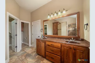 2455 Fm 465, Seguin, TX 78155 - Photo 19