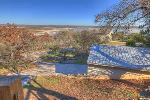 1518 Lakeside Dr, Canyon Lake, TX 78133 - Photo 11