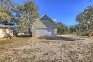 1518 Lakeside Dr, Canyon Lake, TX 78133 - Photo 31