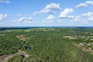 399 Seals Creek Rd, Lockhart, TX 78644 - Photo 27