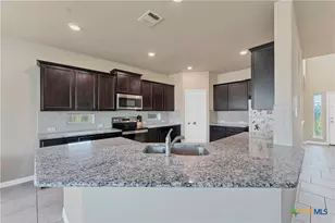 5613 Cross Over Rd, New Braunfels, TX 78132 - Photo 21