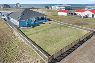 13 Westpointe Dr, Rockport, TX 78382 - Photo 43