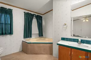 14858 Fm 1322, Luling, TX 78648 - Photo 9