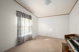 14858 Fm 1322, Luling, TX 78648 - Photo 11