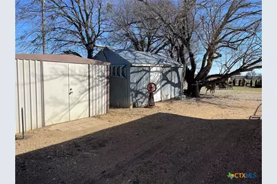 8901 Fm 437, Rogers, TX 76569 - Photo 19