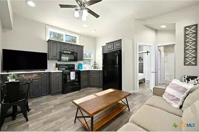 257 Cr-278 #C, Liberty Hill, TX 78642 - Photo 7