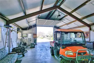 521 Bluff Creek Rd, Comfort, TX 78010 - Photo 37