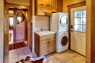 521 Bluff Creek Road, Comfort, TX 78010 - Photo 25