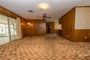 404 Rhodes, Victoria, TX 77904 - Photo 13