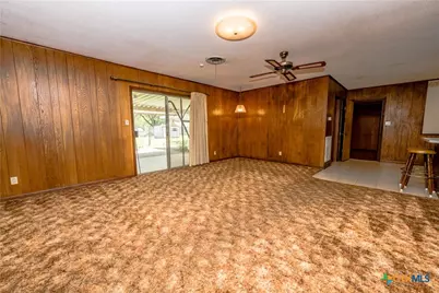 404 Rhodes, Victoria, TX 77904 - Photo 11