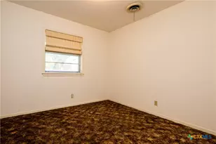 404 Rhodes, Victoria, TX 77904 - Photo 31