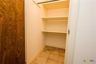 404 Rhodes, Victoria, TX 77904 - Photo 33