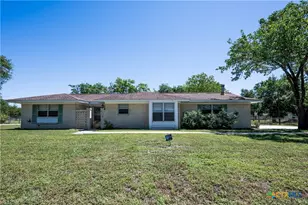 404 Rhodes, Victoria, TX 77904 - Photo 1